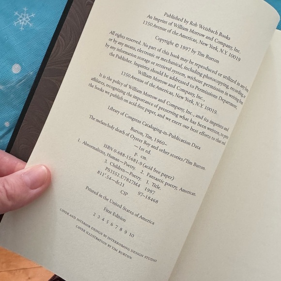 Tim Burton Book - The Melancholy Death of Oyster Boy- 1st Edition - Picture 2 of 4